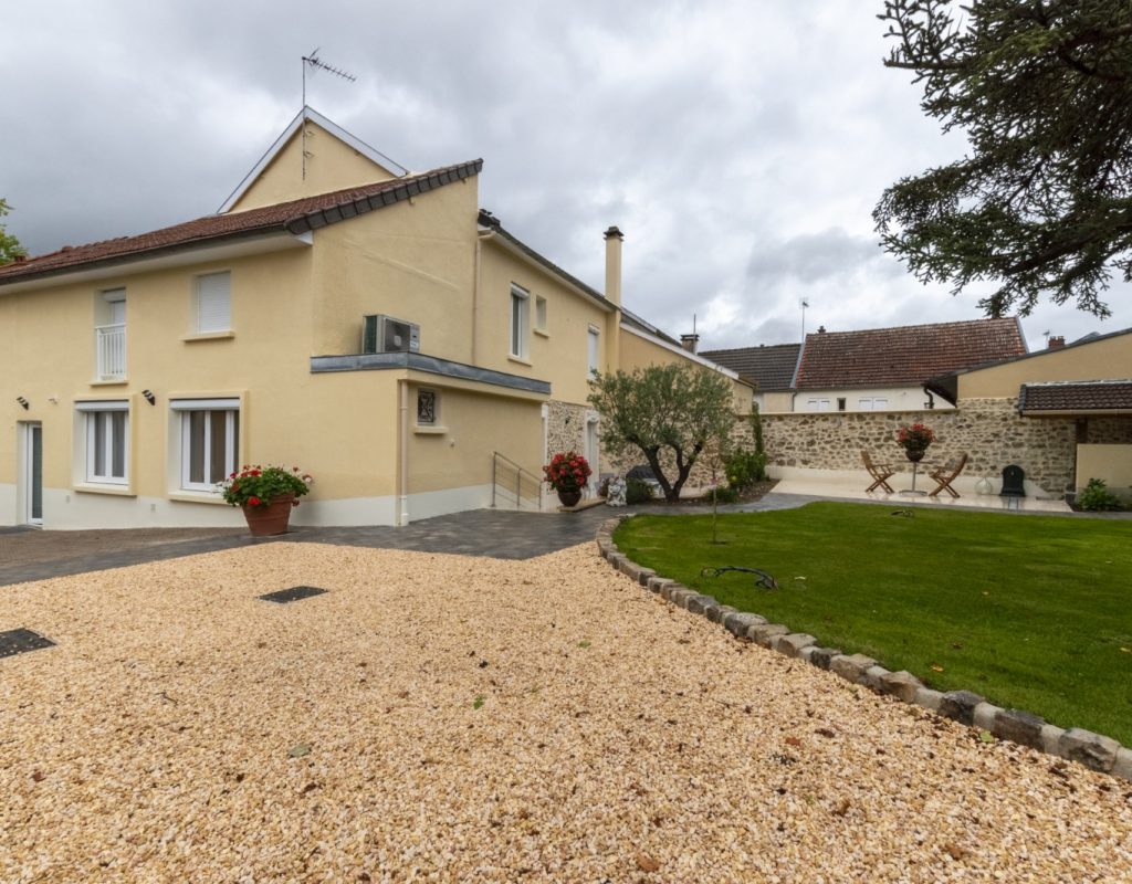 51G566 - L'Or des Fontaines - Troissy